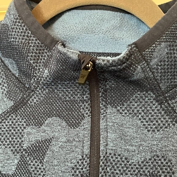 Hickey Freeman Men's Camo Jacquard Quarter Zip medium blue jacket *flaw* - Picture 5 of 11